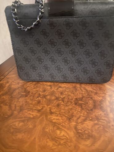 Çantalar: Çiyin çantası, Guess, Yeni -da lalafo.az — 5 Çantalar: Çiyin çantası, Guess, Yeni — 5