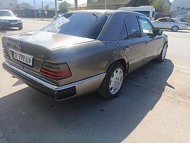 армянский учет: Mercedes-Benz E-Class: 1993 г., 2.2 л, Механика, Бензин, Седан — 3