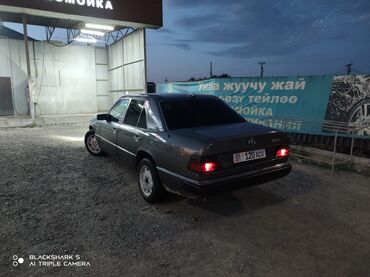мерс gl: Mercedes-Benz W124: 1990 г., 2.3 л, Механика, Бензин, Седан