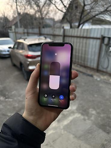 Apple iPhone: IPhone 11 Pro, Б/у, 256 ГБ, Черный, 68 % — 5