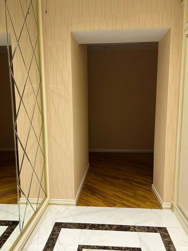 Uzunmüddətli kirayə mənzillər: 3 otagli 2 yatag otagi zal ayri metbexl ayri 2 butov hamam 2 balkon — 18