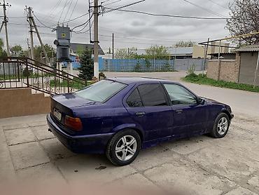 BMW: BMW 3 series: 1992 г., 2 л, Ручные, Бензин, Седан at lalafo.kg — 2 BMW: BMW 3 series: 1992 г., 2 л, Ручные, Бензин, Седан — 2