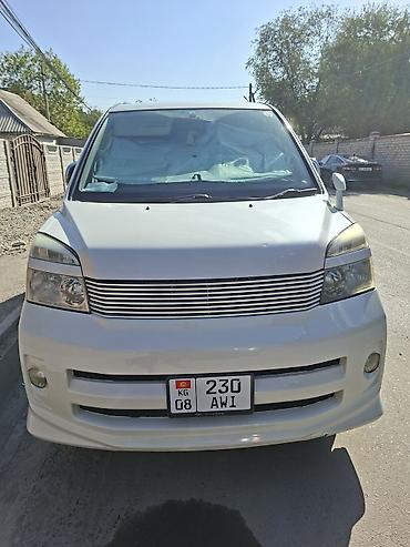 тойота вохи: Toyota Voxy: 2006 г., 2 л, Автомат, Бензин, Минивэн — 4