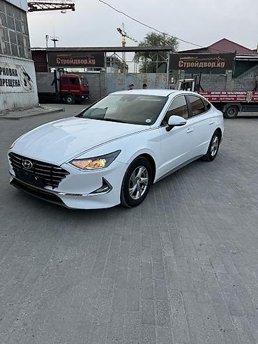 Продажа авто: Hyundai Sonata: 2019 г., 2 л, Автомат, Бензин, Седан — 4