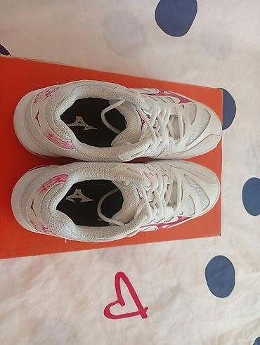 puslice cena: @ Mizuno br.38(gaziste 24 cm) Kao NOVE @ TOP Mizuno Wave Voltage — 3