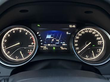 авто стекло: Toyota Camry: 2019 г., 2.5 л, Автомат, Бензин, Седан — 6