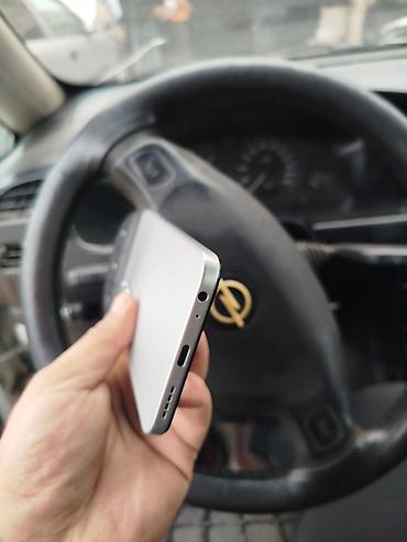 sud satisi: Infinix Hot 60, 128 GB, rəng - Ağ, Sensor — 4