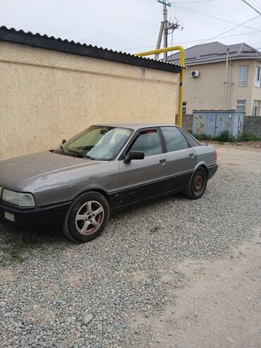 Audi: Audi 80: 1989 г., 2 л, Механика, Бензин
