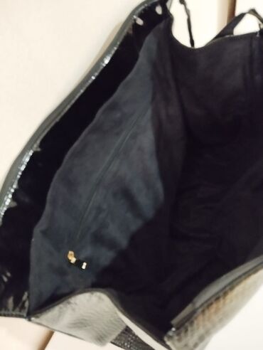 Çantalar: Sumka razmer hun 35 en 50 sm təmiz dəri alinib 299 azn — 6