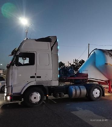 Тягачи: Тягач, Volvo, 2001 г., Без прицепа — 5