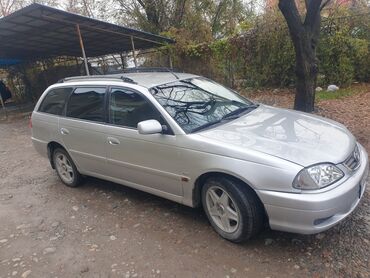 Toyota: Toyota Avensis: 2002 г., 1.8 л, Механика, Бензин, Универсал