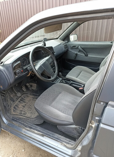 Volkswagen: Volkswagen Passat Variant (универсал) - Кузов: универсал, 5 дверей - — 2