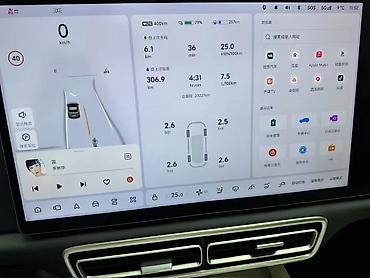 Lixiang: Lixiang L6: 2025 г., Гибрид, Кроссовер — 2