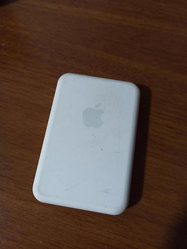 power bank: Power bank 5000mah
tam işləyir
kopiyadir — 2