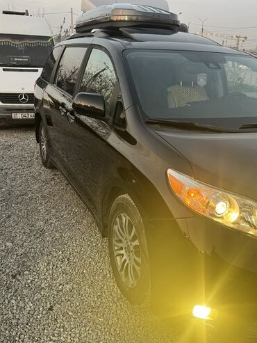 Toyota: Toyota Sienna: 2020 г., 3.5 л, Автомат, Бензин, Минивэн — 7