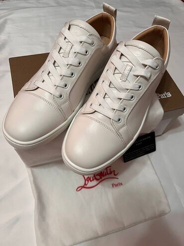 мужские туфли с красной подошвой: Кроссовки, 42, Christian Louboutin, Новый, цвет - Белый, Самовывоз, Бесплатная доставка, Платная доставка