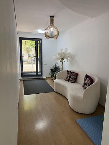 Сдаю Часть помещения: Оптика, 15 м², В частном доме, Готовый бизнес