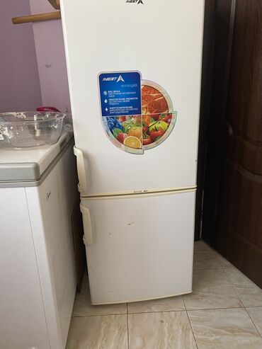 бу холодильники: Холодильник Avest, Б/у, Многодверный