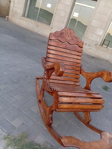 parta satilir: Taxta yelləncək kreslo – əl işidir - Material: tam ağac (masiv) — 4