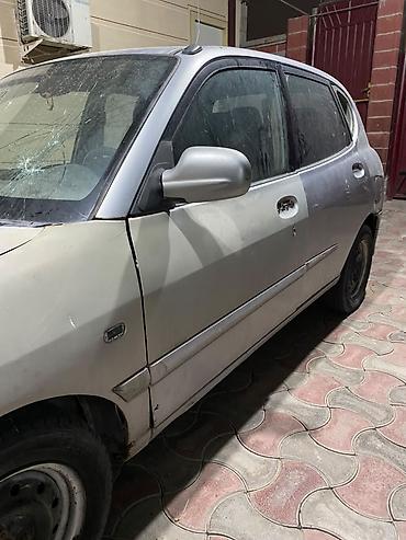 Daihatsu: Daihatsu Sirion: 2003 г., 1 л, Механика, Бензин, Хэтчбэк — 8