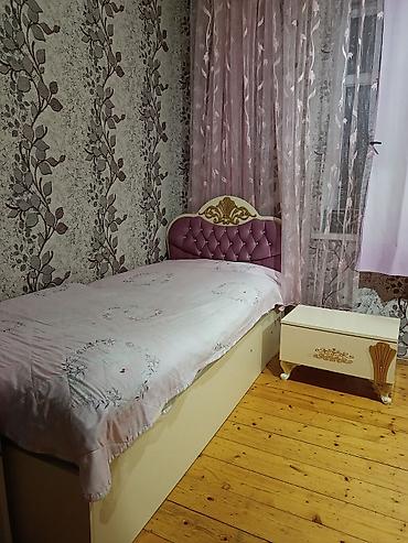 yumurta gence: Uşaq/yeniyetmə otağı üçün klassik üslubda mebel dəsti Tərkibi: - — 3