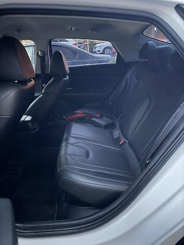 Hyundai: Hyundai Avante: 2021 г., 1.6 л, Автомат, Гибрид, Седан — 6