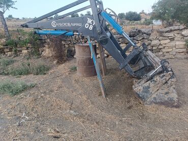 Digər kənd təssərüfat avadanlığı: 892 traktor üçündü. problemi yoxduu. reyal alıçıya. güclü — 6