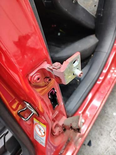 Car Parts: Golf 6 šarke vrata. Golf 6 šarke vrataOriginalni delovi Moguca — 2