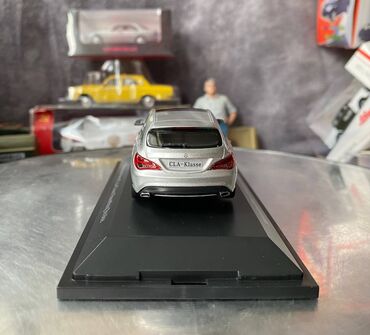 Avtomobil modelləri: Коллекционная модель Mercedes-Benz CLA Class X 117 Shooting Brake — 17