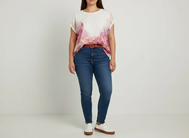 t shirty duże rozmiary: Жіноча блуза, розмір 2XL