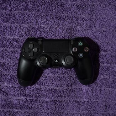 PS4 (Sony Playstation 4): PlayStation 4 Pro 1 TB satılır. Konsol Koreyadan alınıb, evdə şəxsi — 7