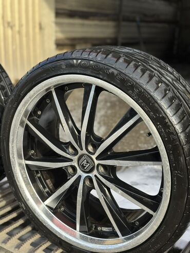 Disk təkərlər: Disk təkər 235 / 35 / R 20, 5 Boltlu — 6