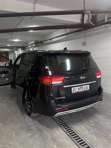 карниваль: Kia Carnival: 2018 г., 2.2 л, Автомат, Дизель, Минивэн — 10