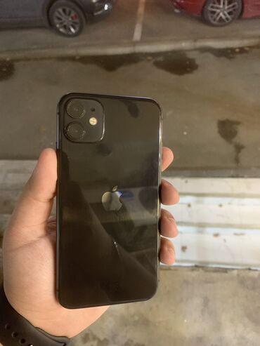 Hyundai: IPhone 11, 64 GB, Qara