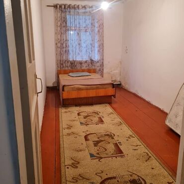 продажа дом токмок сах завод: 45 м², 2 комнаты, Парковка, Забор, огорожен