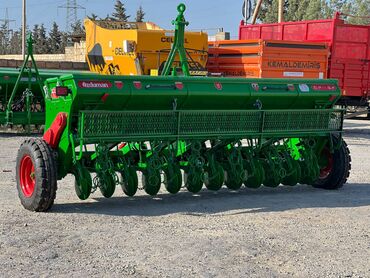 Toxum səpənlər: Özduman toxum səpən 2025 Tələsin 2025 model özdüman brendinə aid — 13