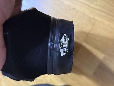 vans ayaqqabı: Original Vanslar Yenidir, Knu Skool gedir Qabarıq görünüşü var — 5