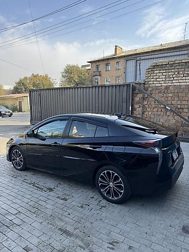 авто бишкек машина кж: Toyota Prius: 2015 г., 1.8 л, Вариатор, Гибрид, Хетчбек — 6