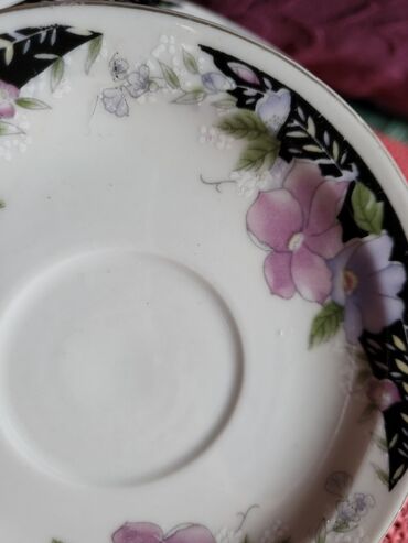 Stare vaze i dekor: Soljice nove za kafu,stari kineski porcelan iz 80ih. Komada 6 u — 9