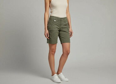 krótkie spodenki damskie bojówki: Shorts for women, size L