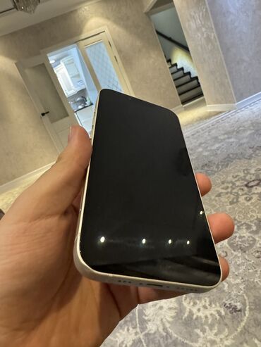 продать нерабочий ноутбук: IPhone 13, Колдонулган, 128 ГБ, Ак, Каптама, Кабель, Куту, 80 %