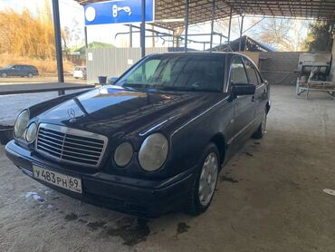 210 мерс цена: Mercedes-Benz E-Class: 1997 г., 2 л, Механика, Бензин, Седан