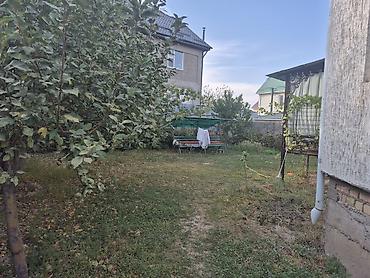 Продажа коттеджей и домов: 4 комнаты, 240 м², 5 соток, Бишкек, Алтын-ордо ж/м Собственник — 21