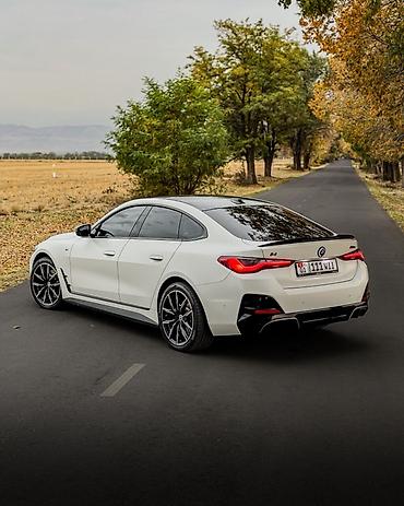 хюндай кона электрик: BMW i4: 2022 г., Автомат, Электромобиль, Лифтбек — 5