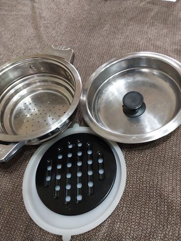 эмалирование посуда: Сито нержавейка Германия, кружки фарфор, чашки эмалированые