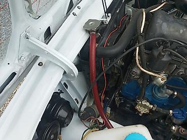 VAZ (LADA): Model: VAZ 2106 (klassik “altılı”) Kuzov rəngi: ağ Kuzov: sedan, xrom — 4