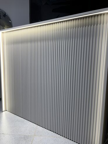 Стойки ресепшн: Столы ресепшен Администраторский стол Кассовый стол Занимаемся — 4