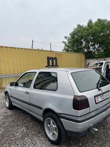 na golf 3: Volkswagen Golf: 1993 г., 1.8 л, Автомат, Бензин