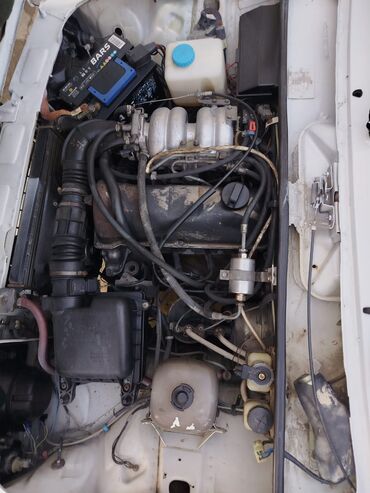 VAZ (LADA): VAZ (LADA) 2107: 1.6 l | 2008 il 23185 km Sedan — 5