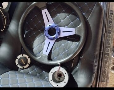 Radiatorlar: Avtomobil üçün aksesuar dəsti - İdman tipli sükan: 3 şüalı dizayn